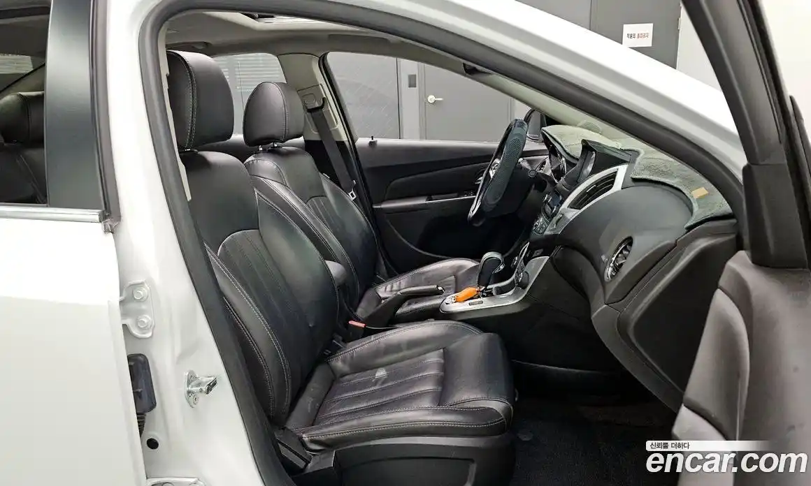 Chevrolet Cruze 2013 1.8 гидро в Москве № 857589, фото 12