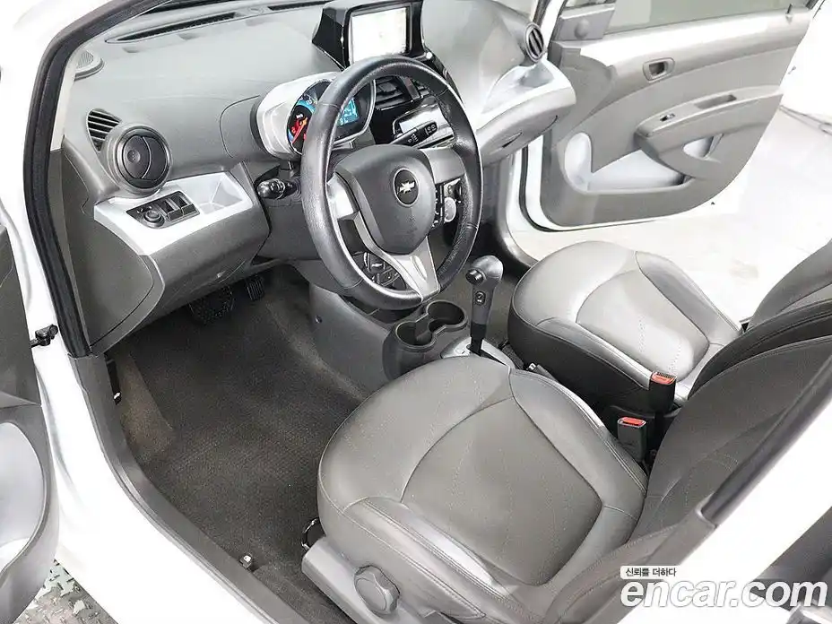 Chevrolet Spark 2013 1.0 гидро в Москве № 857922, фото 18