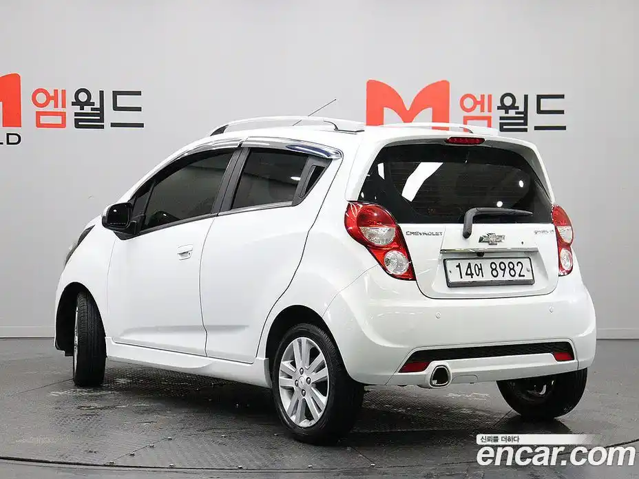 Chevrolet Spark 2013 1.0 гидро в Москве № 857922, фото 4