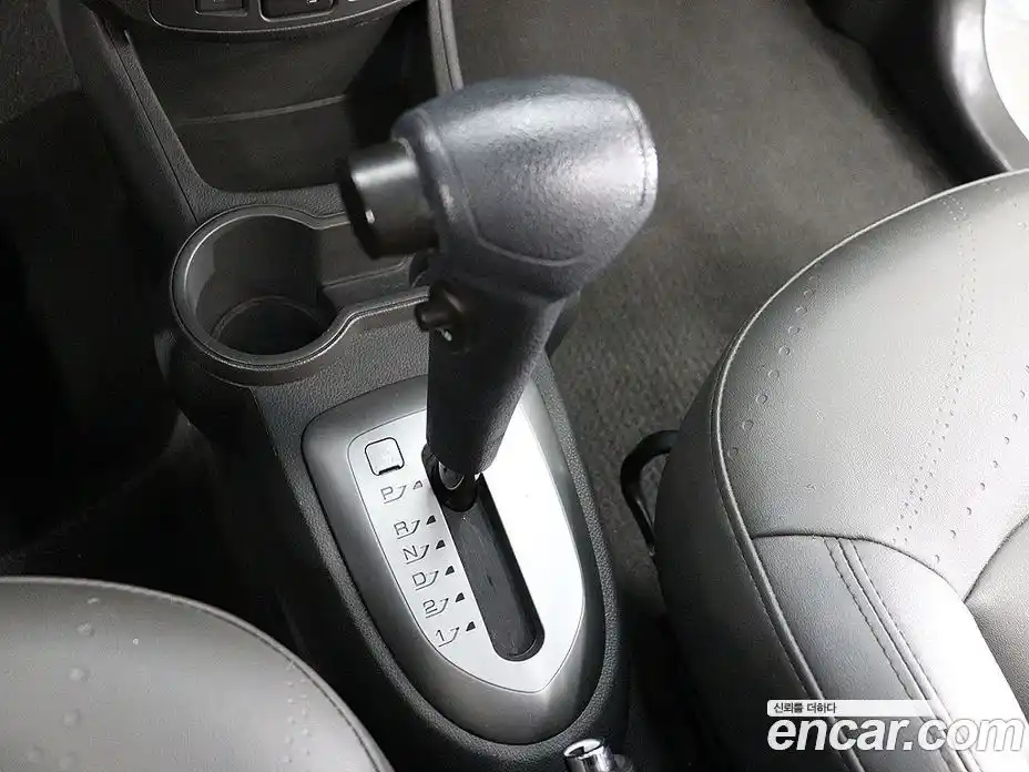 Chevrolet Spark 2013 1.0 гидро в Москве № 857922, фото 9