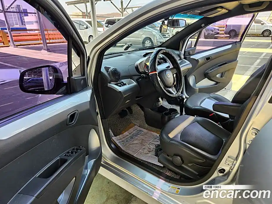 Chevrolet Spark 2014 1.0 гидро в Москве № 857976, фото 11