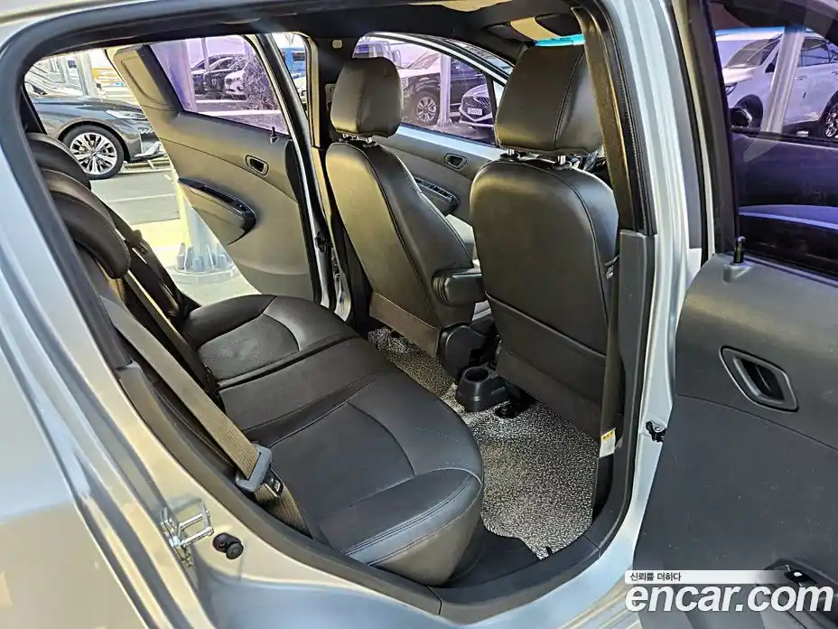 Chevrolet Spark 2014 1.0 гидро в Москве № 857976, фото 14