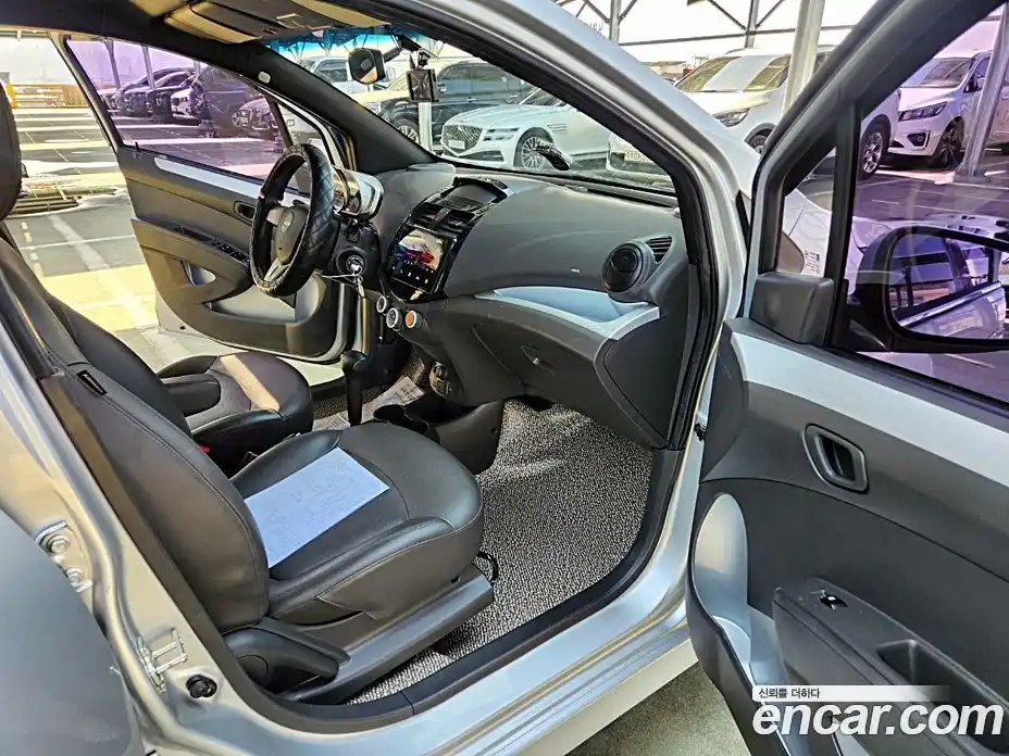 Chevrolet Spark 2014 1.0 гидро в Москве № 857976, фото 15