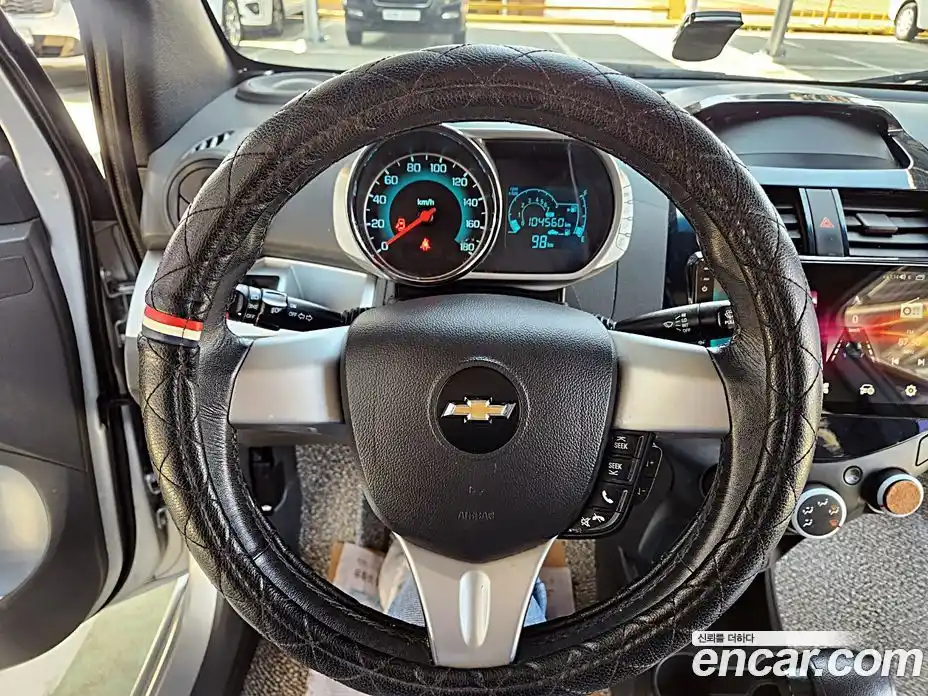 Chevrolet Spark 2014 1.0 гидро в Москве № 857976, фото 16