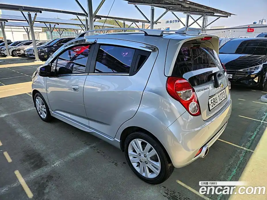 Chevrolet Spark 2014 1.0 гидро в Москве № 857976, фото 20