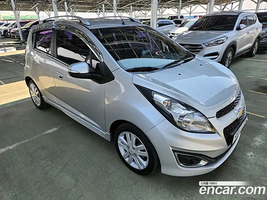 Chevrolet Spark 2014 1.0 гидро в Москве № 857976, фото 6