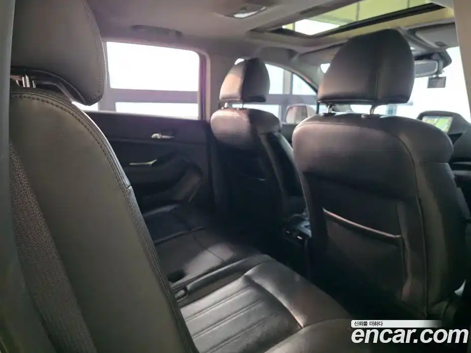 Chevrolet Orlando 2015 2.0 Автомат в Москве № 858024, фото 13