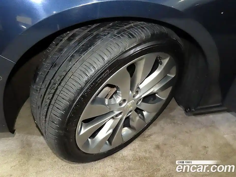 Chevrolet Malibu 2017 2.0 Автомат в Москве № 858093, фото 19