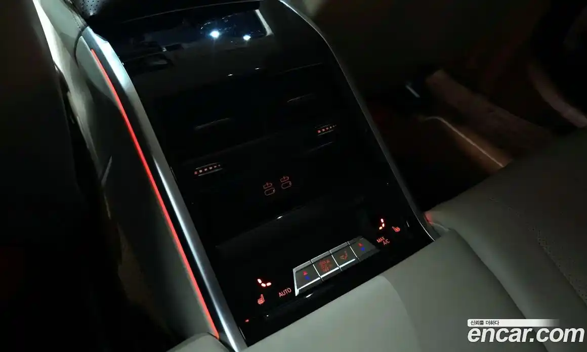 BMW M8 2022 4.4 Автомат в Москве № 858510, фото 18