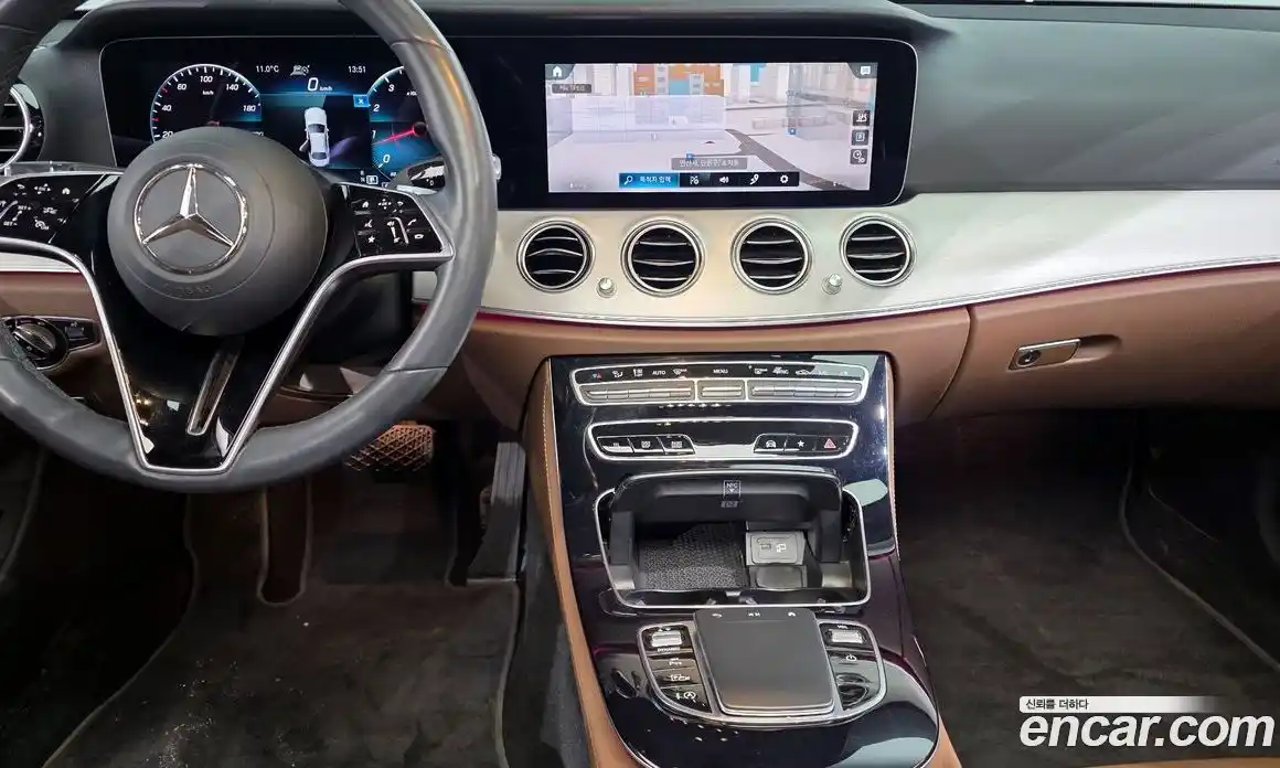 Mercedes-Benz E-Class 2021 2.0 Автомат в Москве № 859007, фото 19