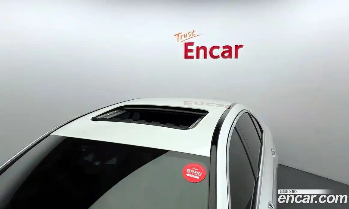 Mercedes-Benz E-Class 2021 2.0 Автомат в Москве № 859007, фото 20