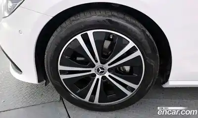 Mercedes-Benz E-Class 2021 2.0 Автомат в Москве № 859007, миниатюра 5