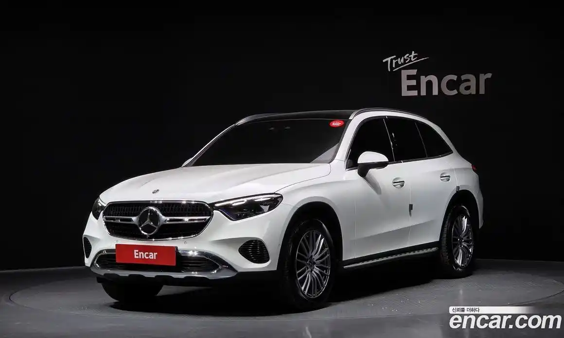 Mercedes-Benz GLC-Class 2024 2.0 Автомат в Москве № 859172, фото 1