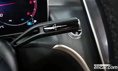 Mercedes-Benz GLC-Class 2024 2.0 Автомат в Москве № 859172, миниатюра 9