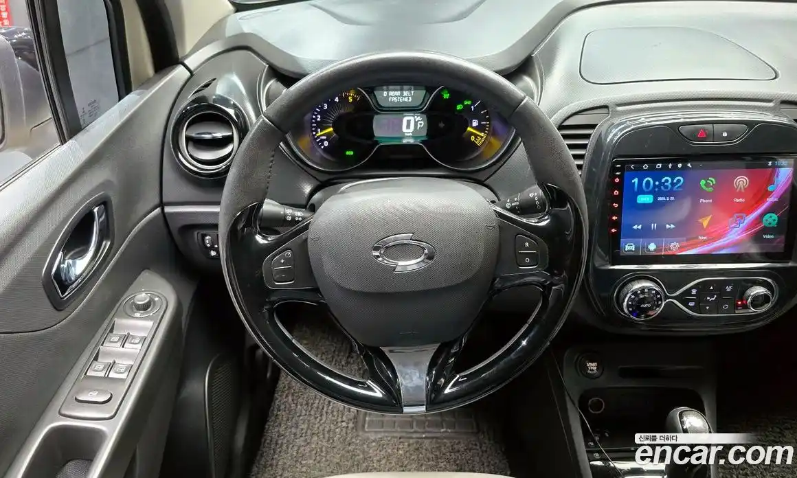 Renault QM3 2016 1.5 Автомат в Москве № 885754, фото 14