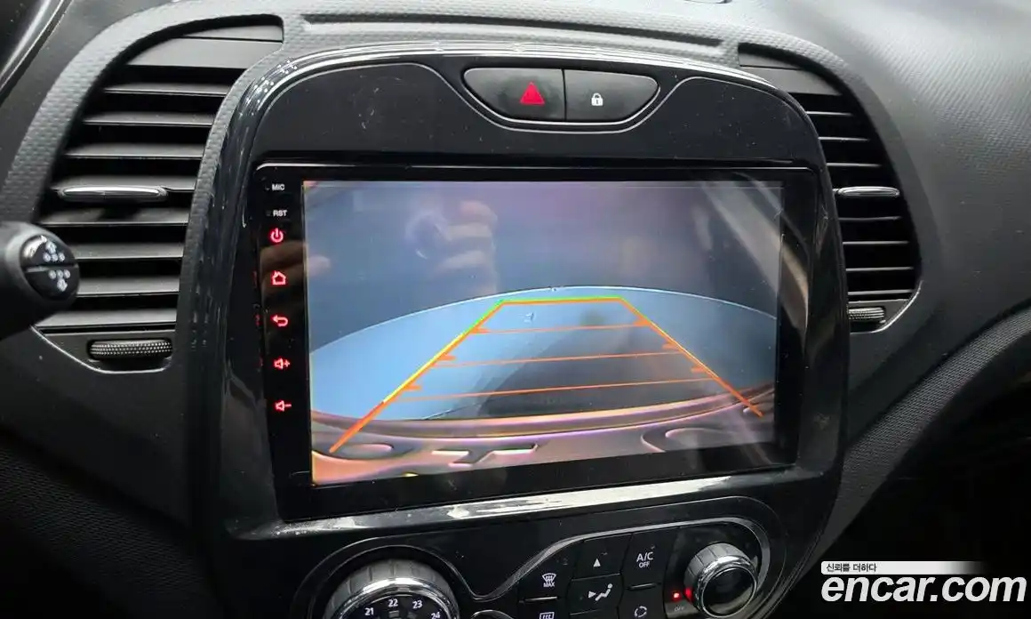 Renault QM3 2016 1.5 Автомат в Москве № 885754, фото 15