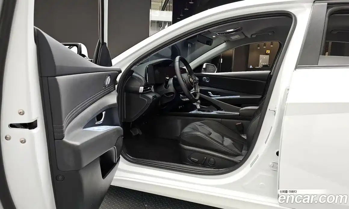 Hyundai Avante 2025 1.6 Автомат в Москве № 885962, фото 10