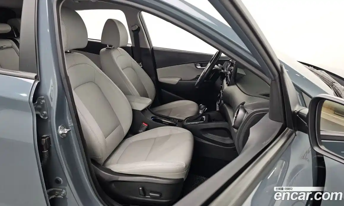 Hyundai Kona 2022 1.6 Автомат в Москве № 886211, фото 11