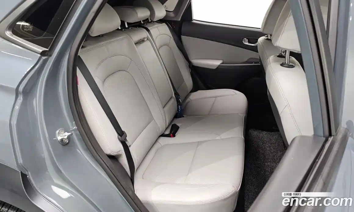 Hyundai Kona 2022 1.6 Автомат в Москве № 886211, фото 12