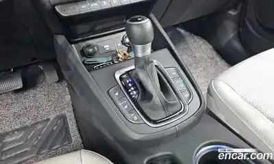 Hyundai Kona 2022 1.6 Автомат в Москве № 886211, миниатюра 9