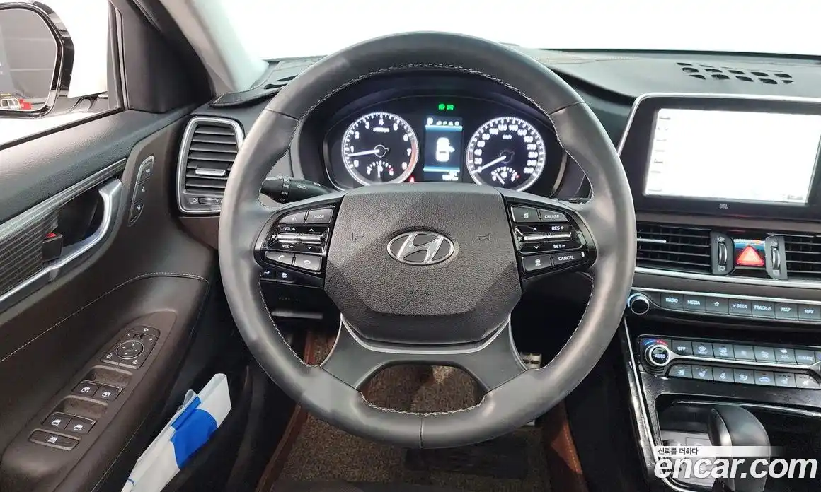 Hyundai Grandeur 2018 3.0 Автомат в Москве № 886582, фото 13