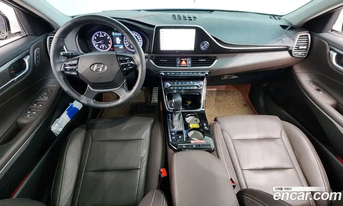 Hyundai Grandeur 2018 3.0 Автомат в Москве № 886582, фото 7