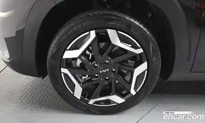 Kia Seltos 2025 1.6 Автомат в Москве № 887291, миниатюра 4