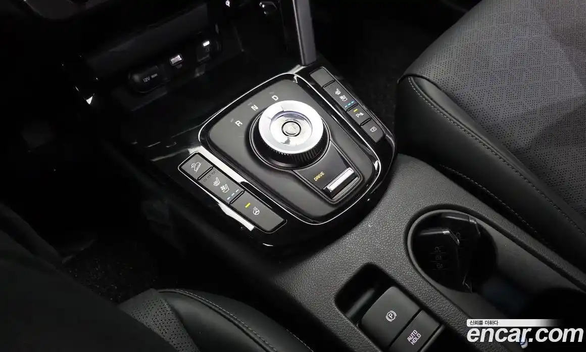 Kia Seltos 2025 1.6 Автомат в Москве № 887291, фото 8