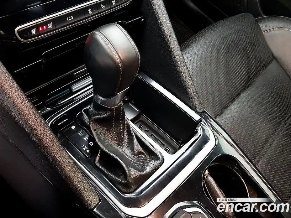 Renault SM6 2017 1.6 Автомат в Москве № 887365, фото 12