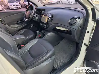 Renault QM3 2015 1.5 Автомат в Москве № 887413, миниатюра 12