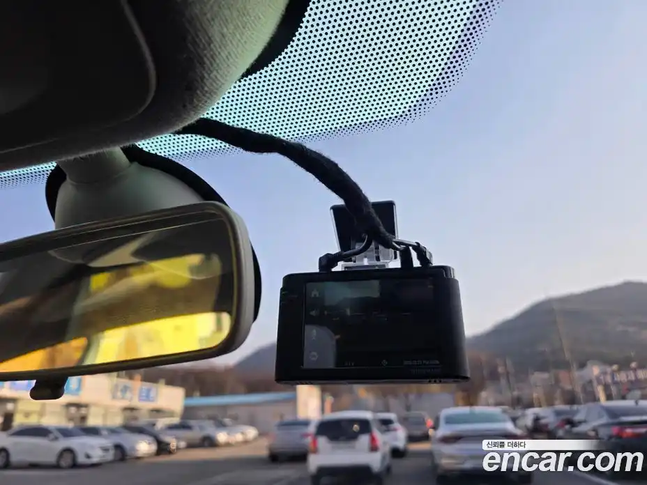 Renault QM3 2015 1.5 Автомат в Москве № 887413, фото 19