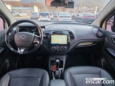 Renault QM3 2015 1.5 Автомат в Москве № 887413, миниатюра 7