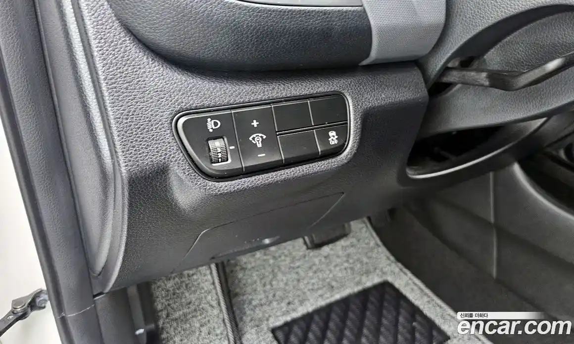 Kia Seltos 2024 1.6 Автомат в Москве № 887448, фото 17