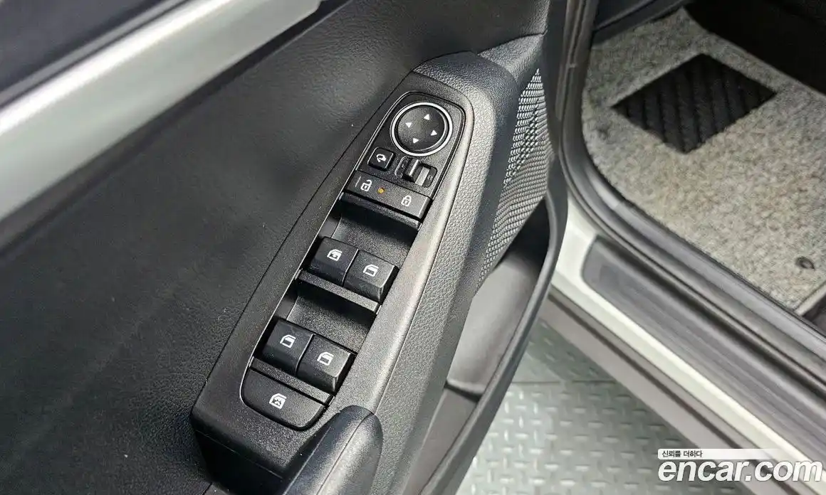 Kia Seltos 2024 1.6 Автомат в Москве № 887448, фото 18