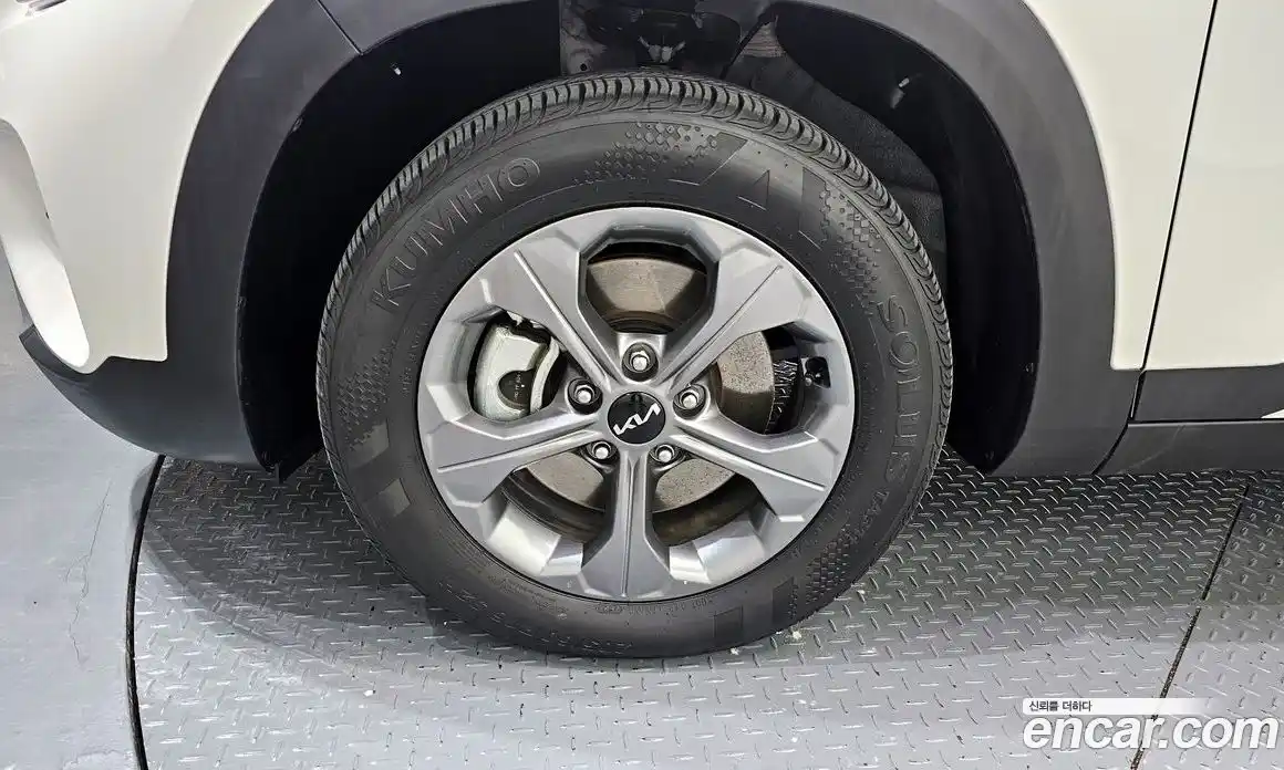 Kia Seltos 2024 1.6 Автомат в Москве № 887448, фото 5