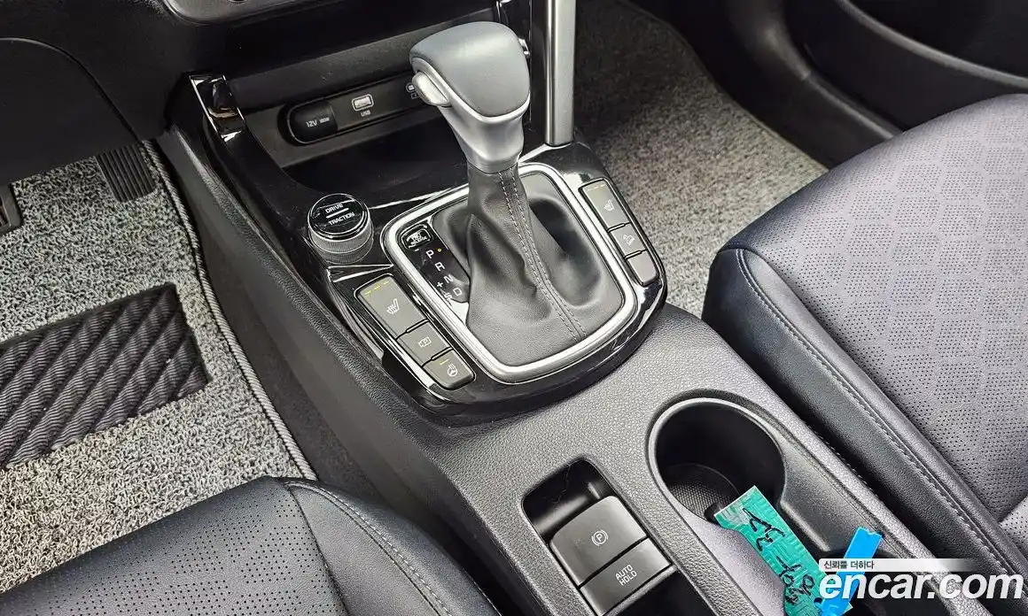 Kia Seltos 2024 1.6 Автомат в Москве № 887448, фото 9