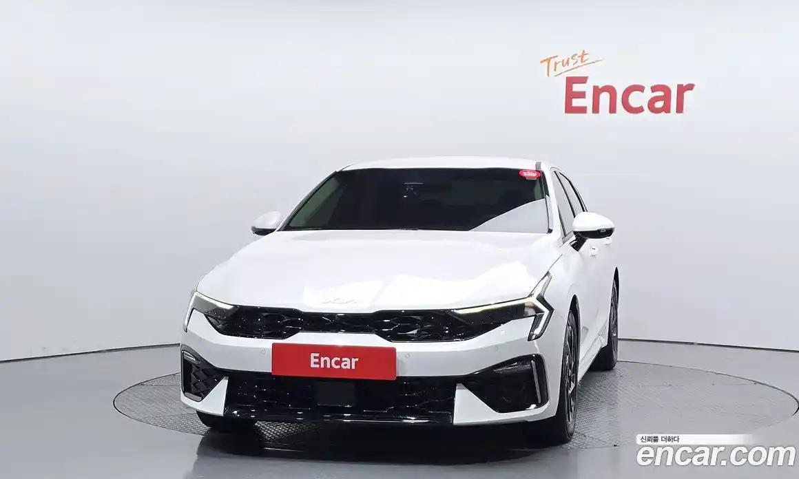 Kia K5 2024 2.0 Автомат в Москве № 887519, фото 3