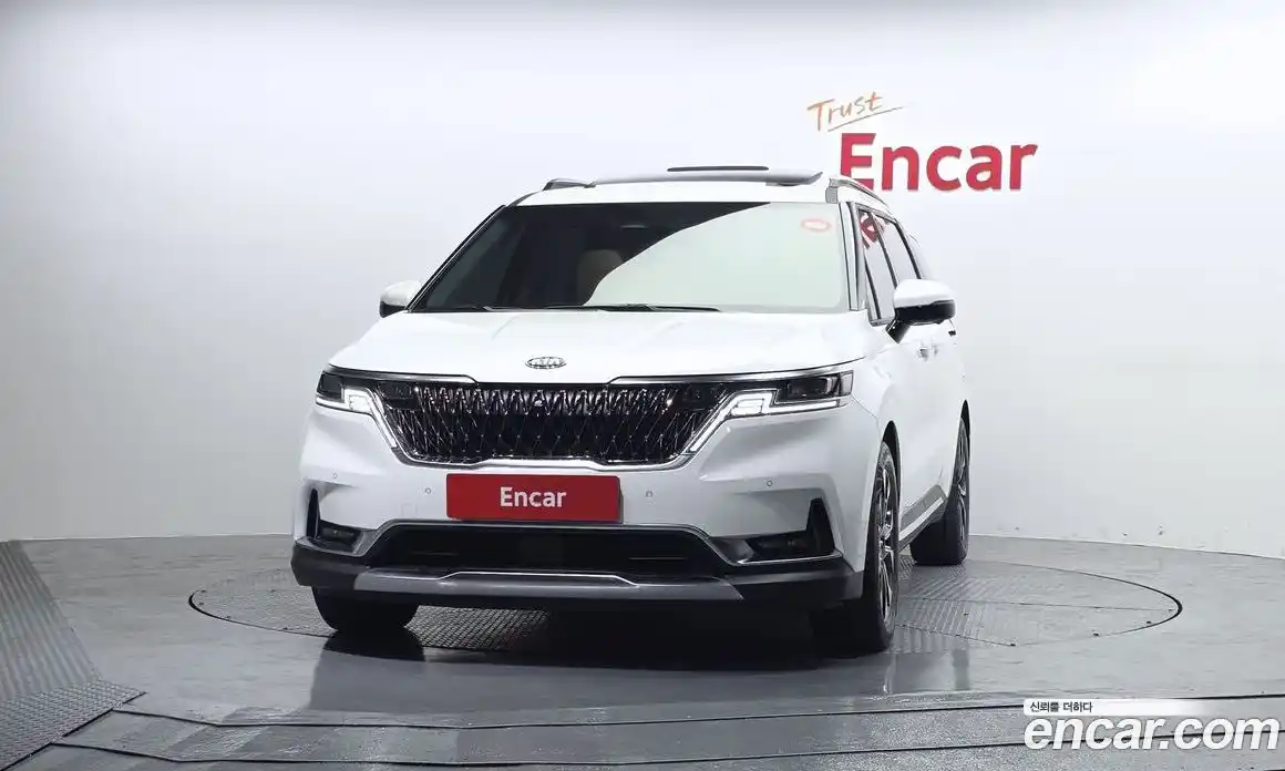 Kia Canival 2021 2.2 Автомат в Москве № 887520, фото 3