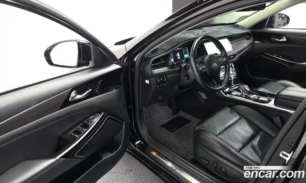 Kia K7 2021 2.4 Автомат в Москве № 888306, фото 11