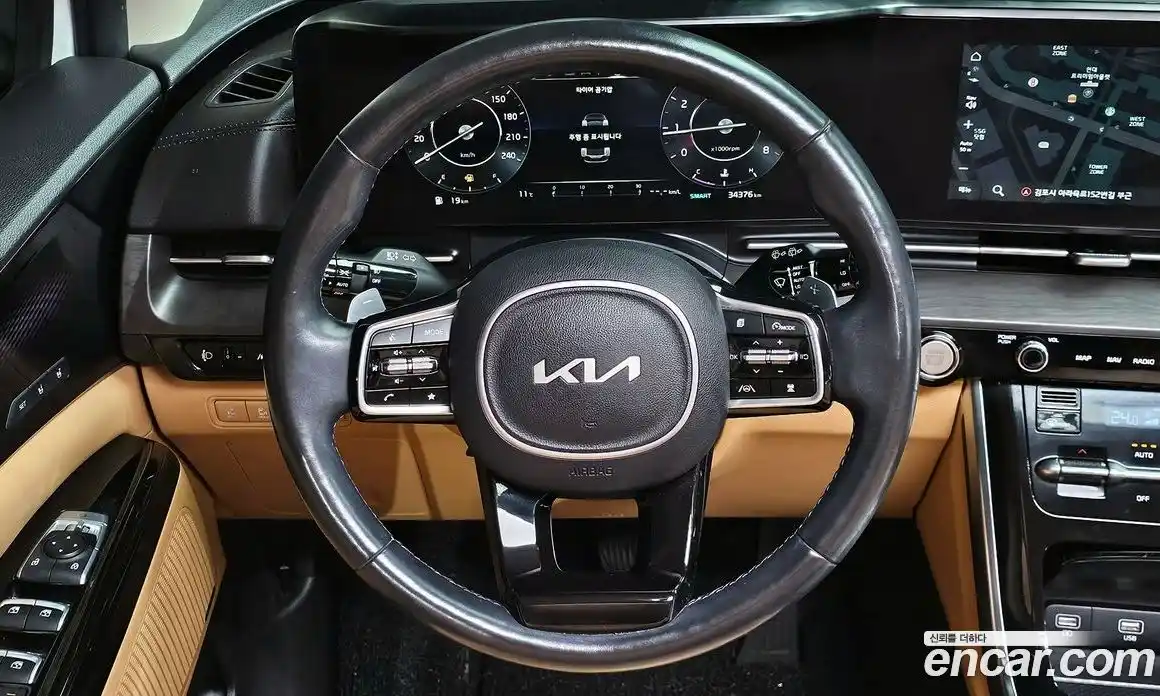 Kia Canival 2022 3.5 Автомат в Москве № 888324, фото 15