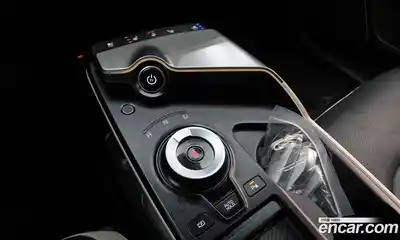 Kia EV6 2024 0.1 Автомат в Москве № 888337, миниатюра 9