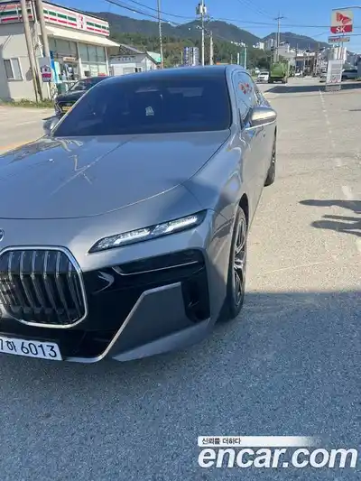 BMW 7-Series 2025 3.0 Автомат в Москве № 888425, миниатюра 3