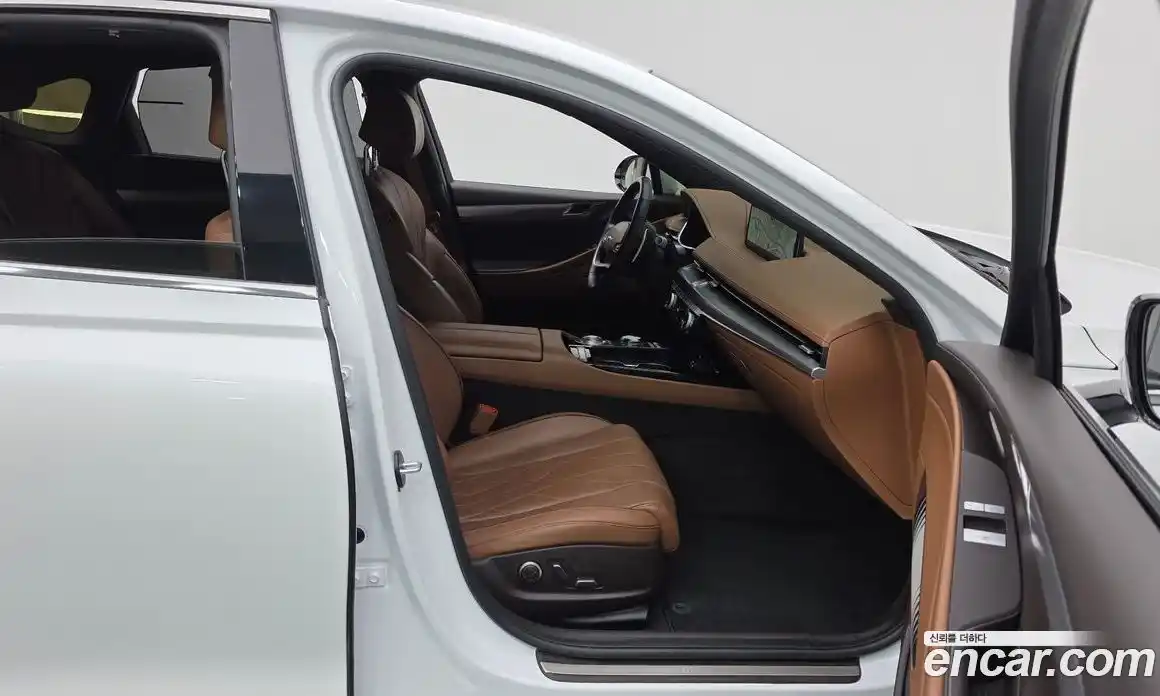 Genesis G80 2023 2.5 Автомат в Москве № 888920, фото 11