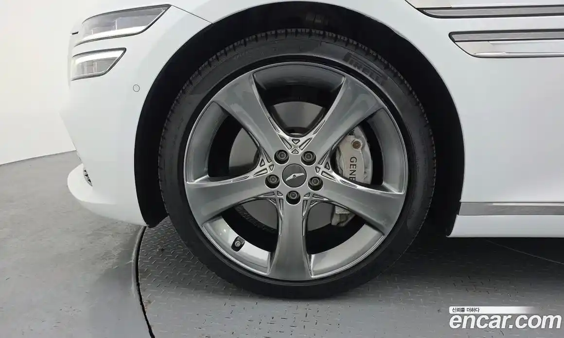 Genesis G80 2023 2.5 Автомат в Москве № 888920, фото 5