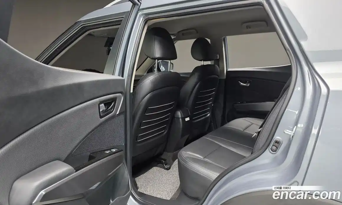 SsangYong TIBOLI 2023 1.5 Автомат в Москве № 889192, фото 17