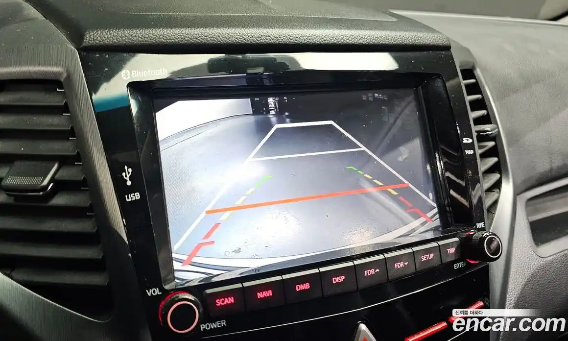 SsangYong TIBOLI 2018 1.6 Автомат в Москве № 889317, фото 15