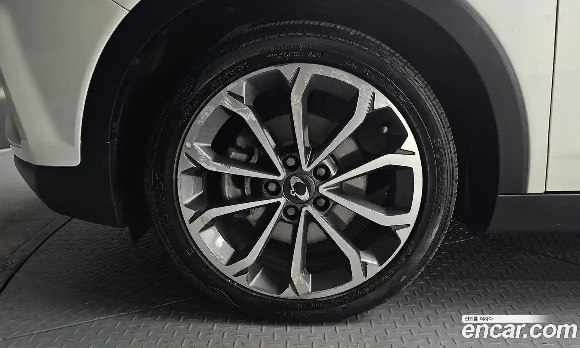 SsangYong TIBOLI 2018 1.6 Автомат в Москве № 889317, фото 5