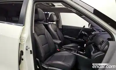 SsangYong TIBOLI 2016 1.6 Автомат в Москве № 889490, миниатюра 12