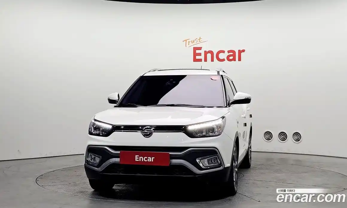 SsangYong TIBOLI 2016 1.6 Автомат в Москве № 889490, фото 3