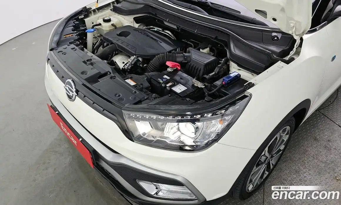 SsangYong TIBOLI 2016 1.6 Автомат в Москве № 889490, фото 6